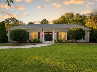 2101 Lawton Bluff Rd, Charlotte, NC 28226
