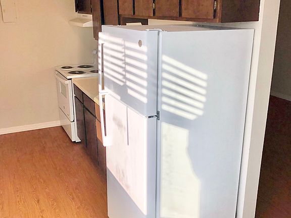 4th image of 1045 N Pennsylvania St APT 505