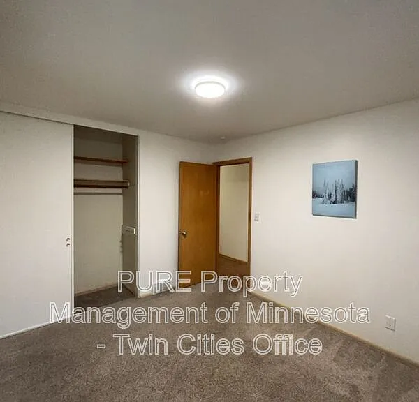 10525 Abbott Ave S — Photo 10