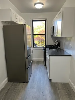 Sold by Douglas Elliman | media 10