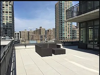 Rented by BLU Real Estate