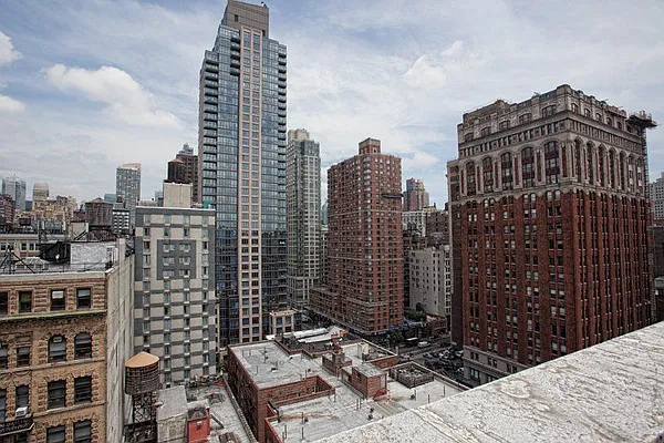 Rented by AIMCO | media 31