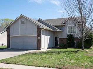 4044 N Farmstead St, Wichita, KS 67220