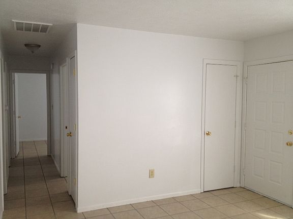 4th image of 10516 E Folsom Dr
