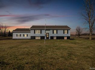 11432 Cook Rd, Gaines, MI 48436