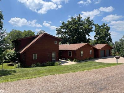 710 High St, Eldon, IA, 52554