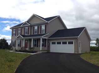 1 Line Dr, Troy, NY 12180