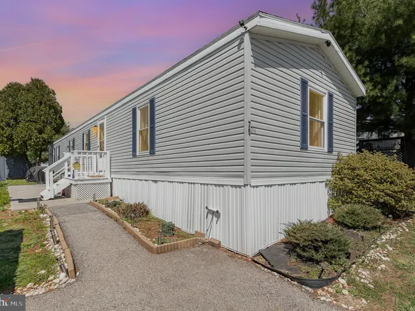 701 Cassel Rd Lot 70, Manchester, PA 17345