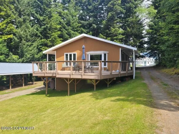385 S 3rd Ave, Haines, AK 99827