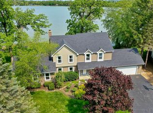 4502 Lakewood Rd, McHenry, IL 60050