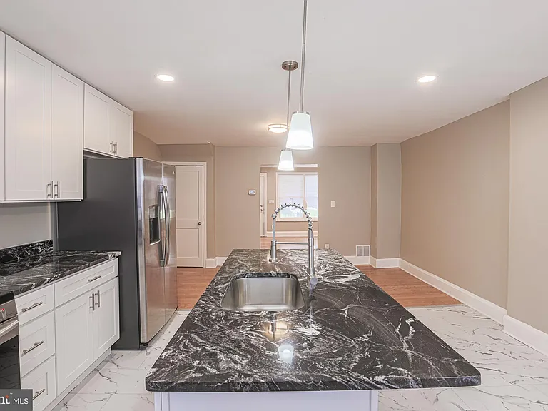 130 Reedbird Ave — Photo 23