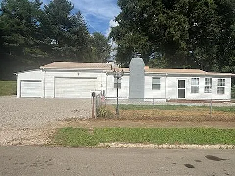 194 Fielde Dr photo 1