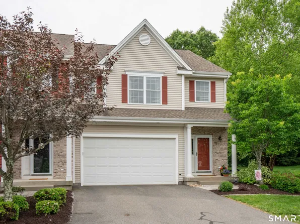 72 Bridlewood Lane #72, Vernon, CT 06066
