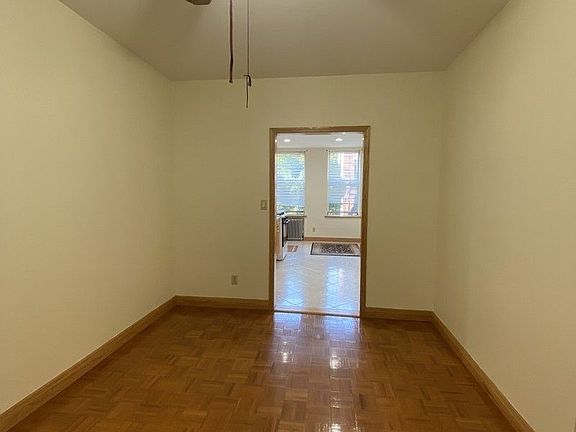 4th image of 263 Kingsland Ave #2L