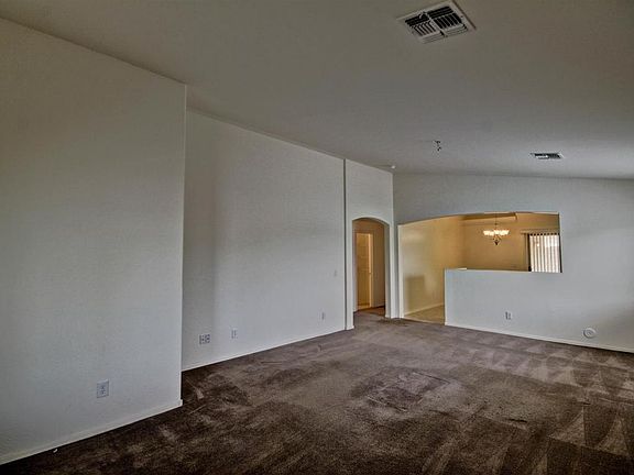 4th image of 42787 W Blazen Trl