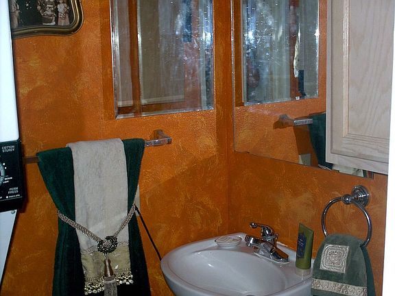 Second Bathroom and W&D