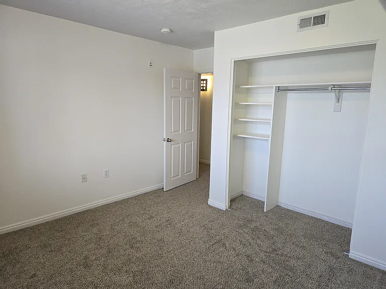 1230 E Privet Dr #4-425 — Photo 10