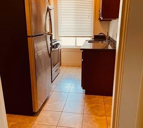 4th image of 4605 Balboa St
