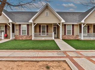 2106 10th St, Lubbock, TX 79401