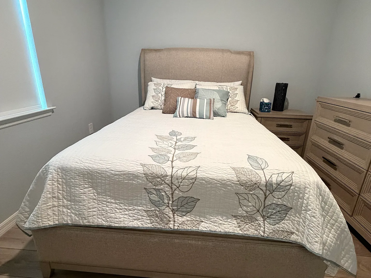 4 bed, 2100 sqft, $1,425 — Photo 4