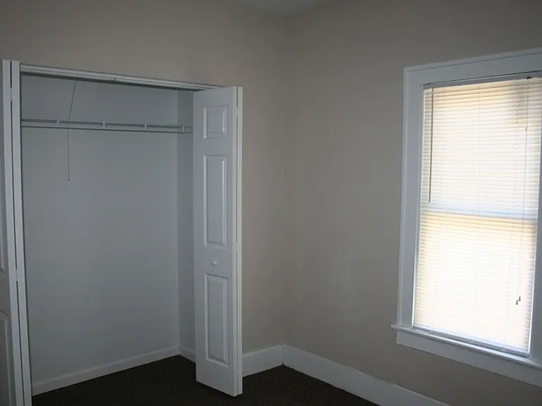728 N Frances St — Photo 8