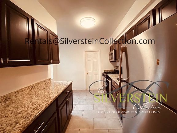 4th image of 35-05 Parsons Blvd #5E