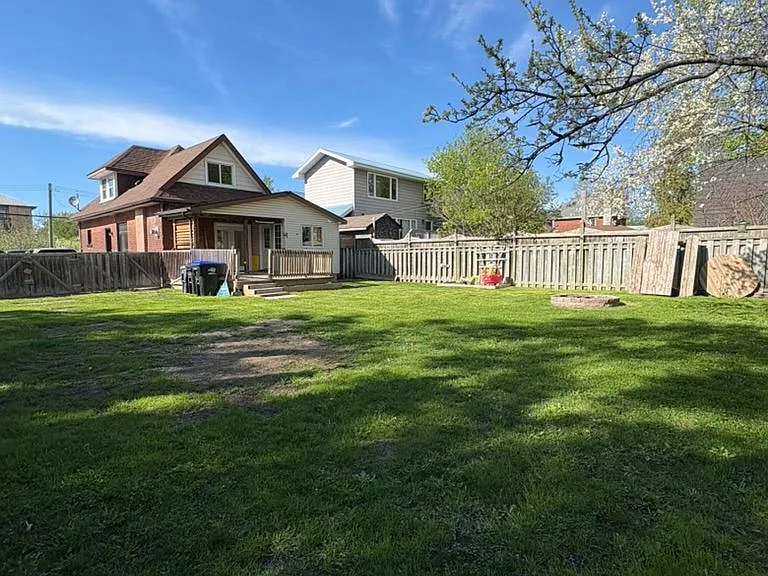 385 Hugel Ave — Photo 24