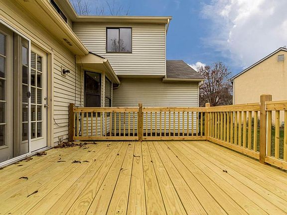 3rd image of 2263 Sedgebrook Ct