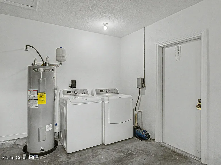 3474 Floral Palm Blvd — Photo 21