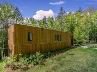 15 Trout Creek Rd, Kerhonkson, NY 12446