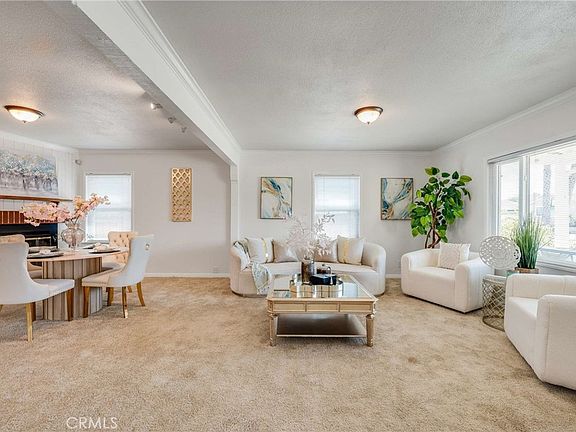 3rd image of 5031 N Raton Cir