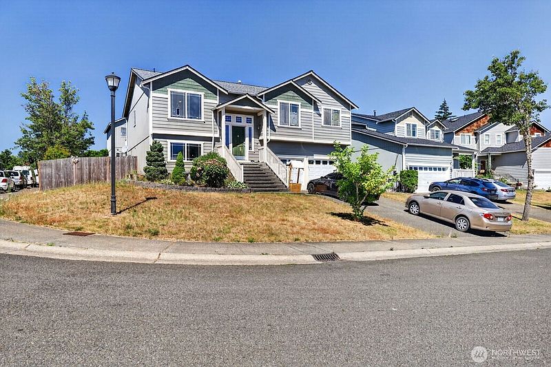 2nd image of 18318 13th Avenue Ct E