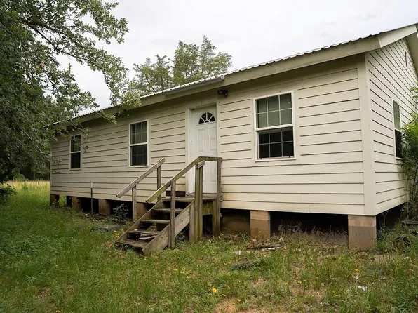 133 Postvine Road, Bastrop, TX 78602