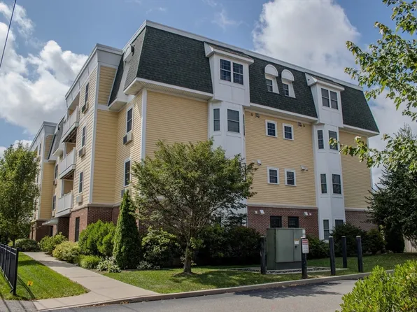 39 Fayette St #102, Quincy, MA 02171