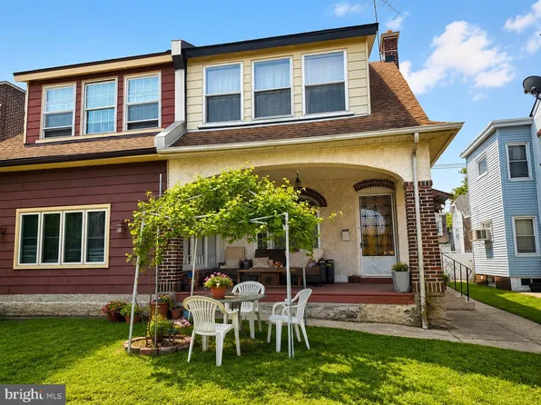 1112 Allengrove St, Philadelphia, PA 19124