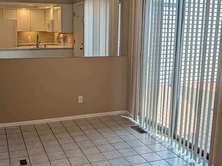 7583 S Monaco Way — Photo 7