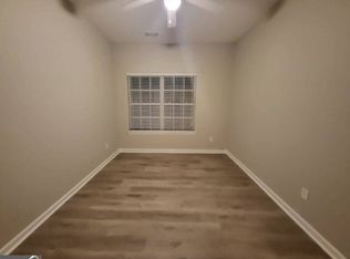 1050 Bouldercrest Way, Greensboro, GA
