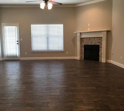 5th image of 2903 SW Tunica Ave