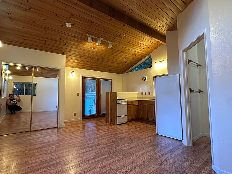10311 Highway 9 — Photo 10