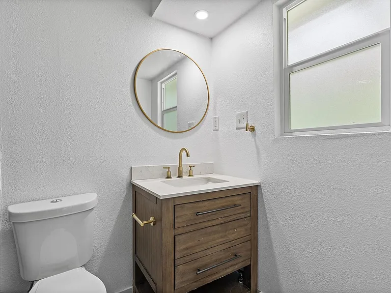 3307 Oak Aly — Photo 15
