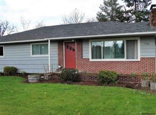 1932 SE Miller Ave, Dallas, OR 97338