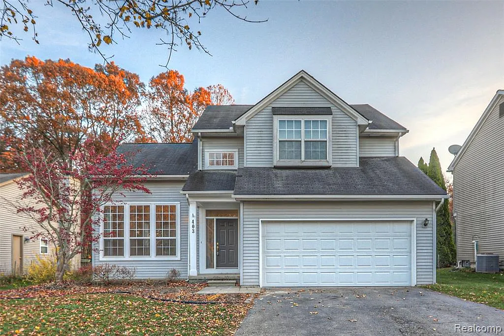 3 bed, 2.5 bath, 1960 sqft, $2,495 — Photo 1