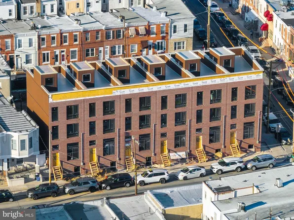 302 Winton St, Philadelphia, PA 19148