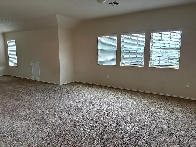 3804 NW Alpine Autumn Dr — Photo 12