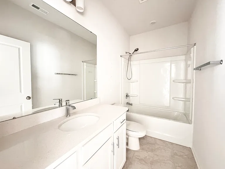 2350 Donnelly Hills Ln — Photo 15