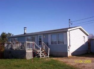 28 Crest Vw, Dayton, ME 04005