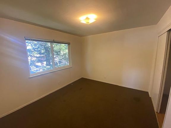 3rd image of 3158 Moorpark Ave APT 4
