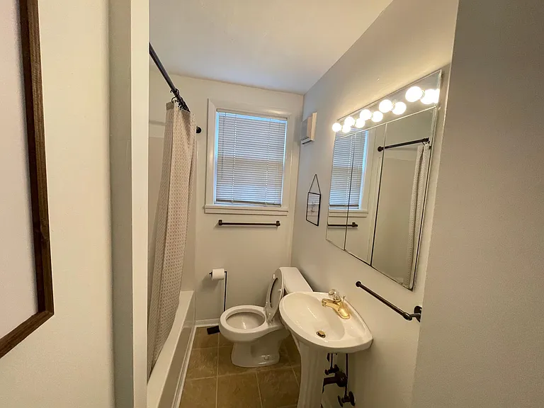 2613 Westwood Dr — Photo 18