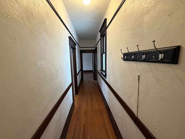 Jefferson Apartments — Photo 10