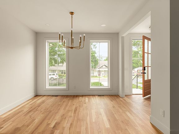 3rd image of 1347 Pennock Ave #A